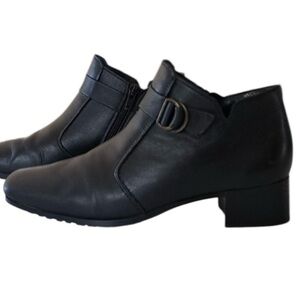 Rieker Boots Jodhpur Strap Short Ankle Bootie Tread Stacked Heel 1” Black Size 7